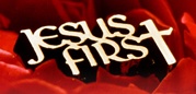 Free Jesus First Pin