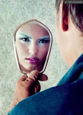 FREE Mirror Mirror Cosmetic Sample