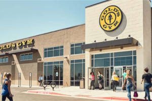 FREE Pass to Gold's Gym